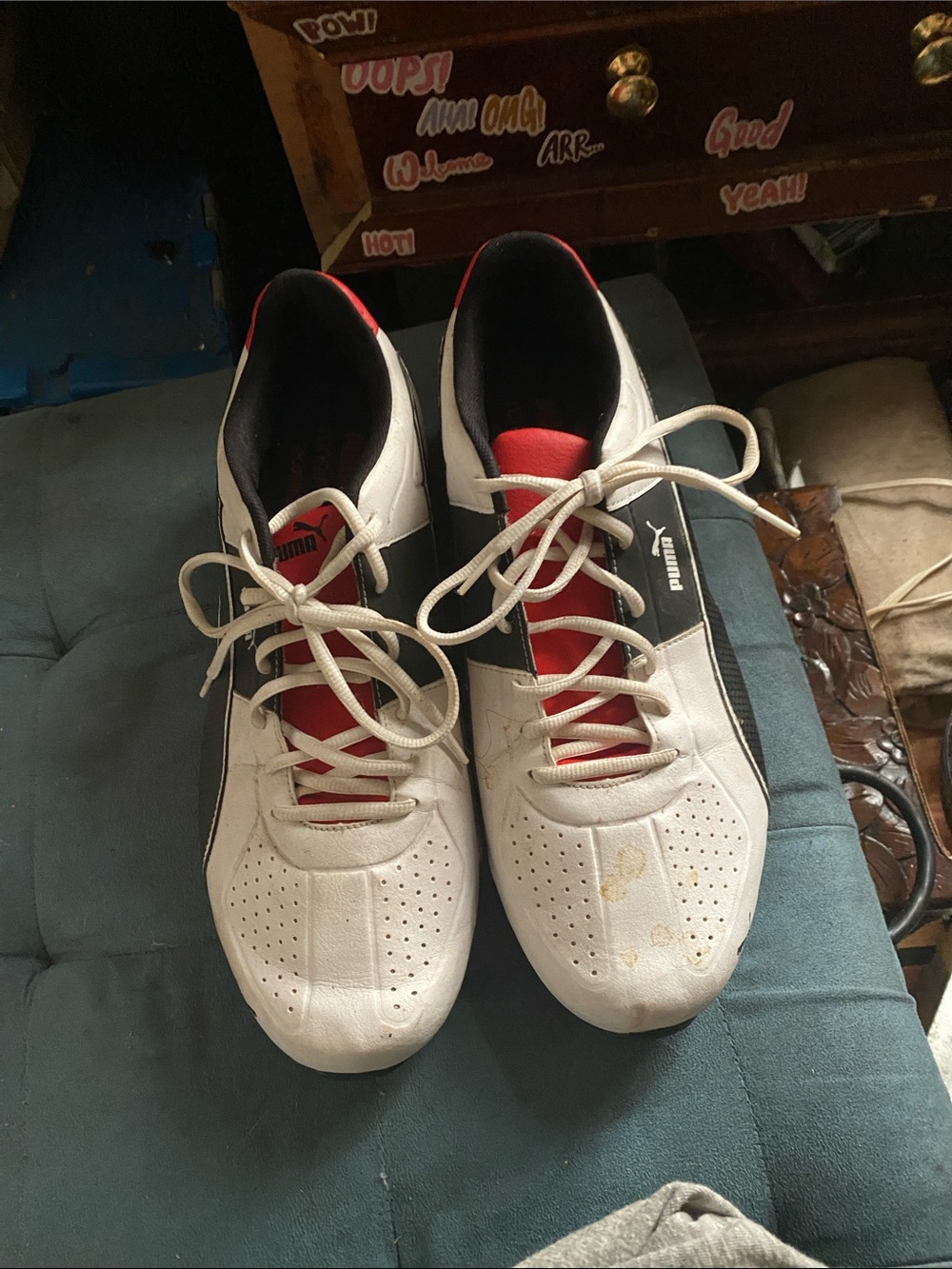 Puma Men’s White Black and Red Lace-Up Sneakers